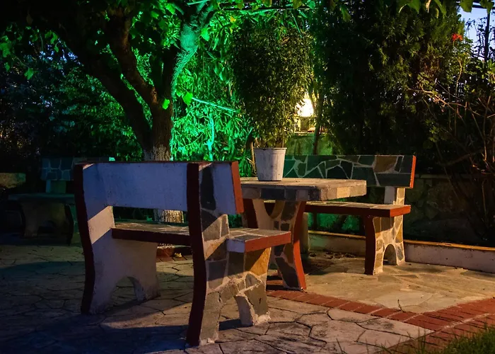Manao Summer House